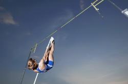 开云平台-终场之光，法比尼奥在亚平宁的救赎之夜