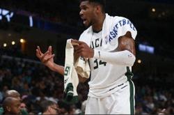 开云APP-篮网队再胜雄鹿，晋级西部决赛