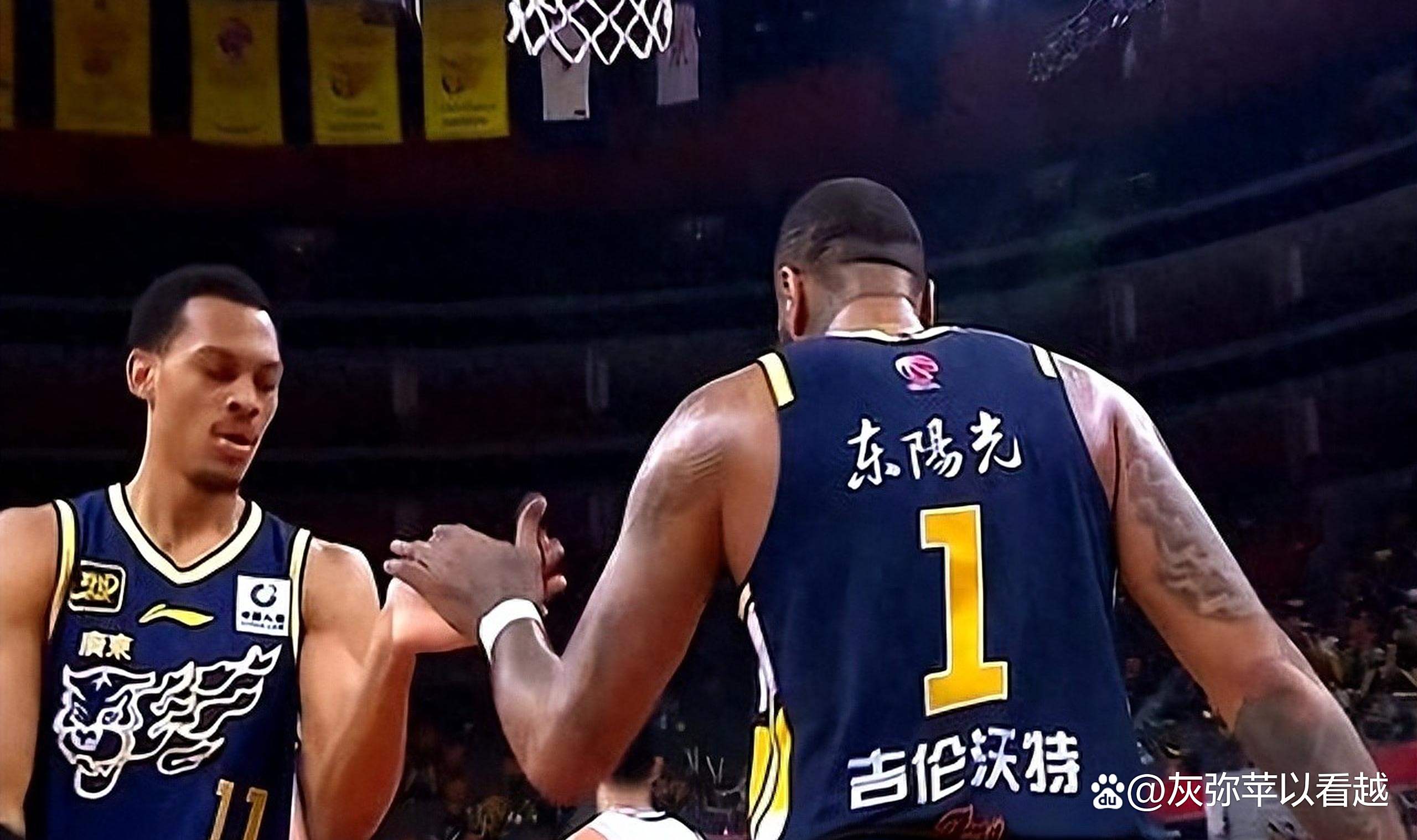 一场充满悬念的篮球对决即将上演