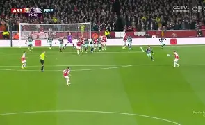 包含莱因克尔高速鸟蛋横传，吉蒂抢点头球破门的词条