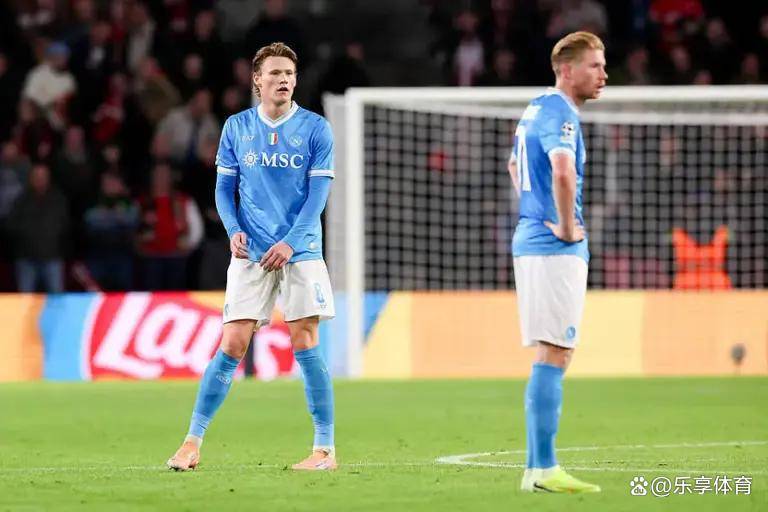 那不勒斯再遭佛罗伦萨绝杀,保级险情 那不勒斯再遭佛罗伦萨绝杀,保级险情