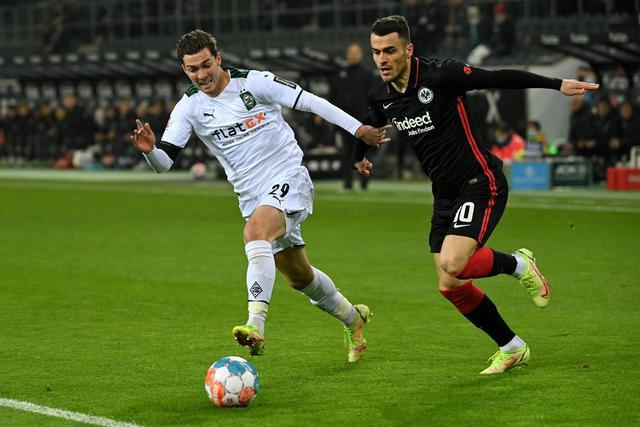 佛罗伦萨遭遇四连败,危急保级形势 佛罗伦萨遭遇四连败,危急保级形势