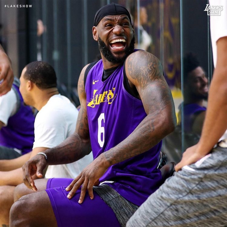 勒沃库森完胜荷兰，厄德高打破历史纪录的简单介绍