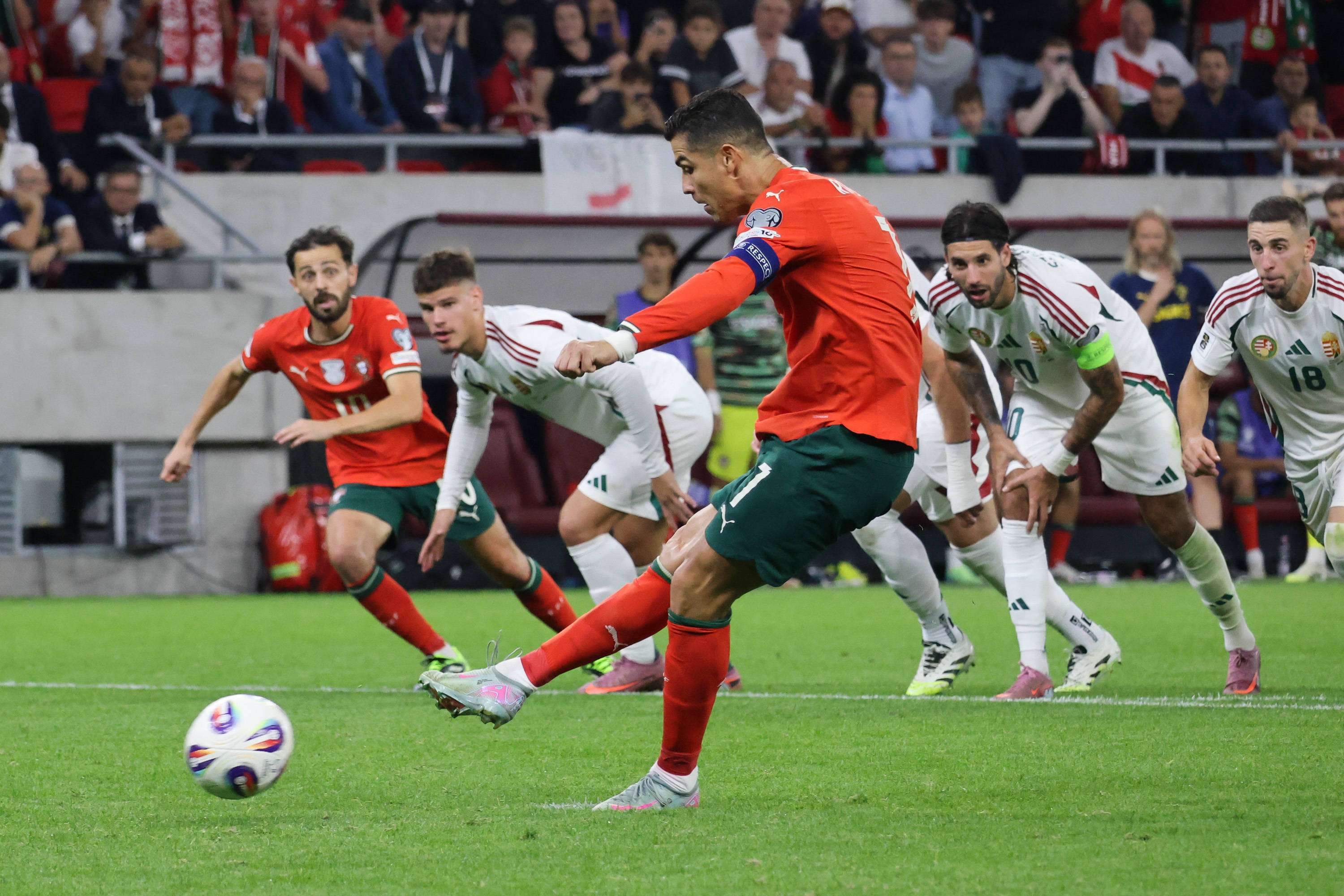 关于葡萄牙队险胜奥地利队,樊振东统治全场的信息 关于葡萄牙队险胜奥地利队,樊振东统治全场的信息