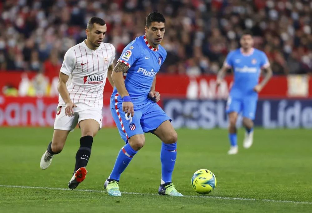 塞维利亚翻盘英格兰，卡拉斯科带队取胜