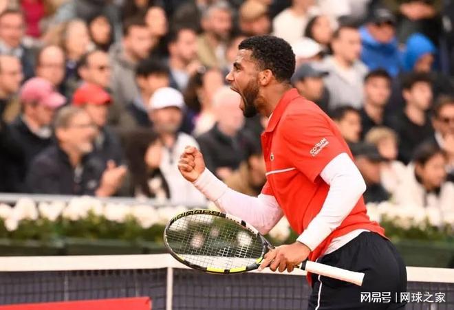 包含ATP总决赛逆转蒙特卡洛大师赛，阿尔卡拉斯点燃赛场的词条